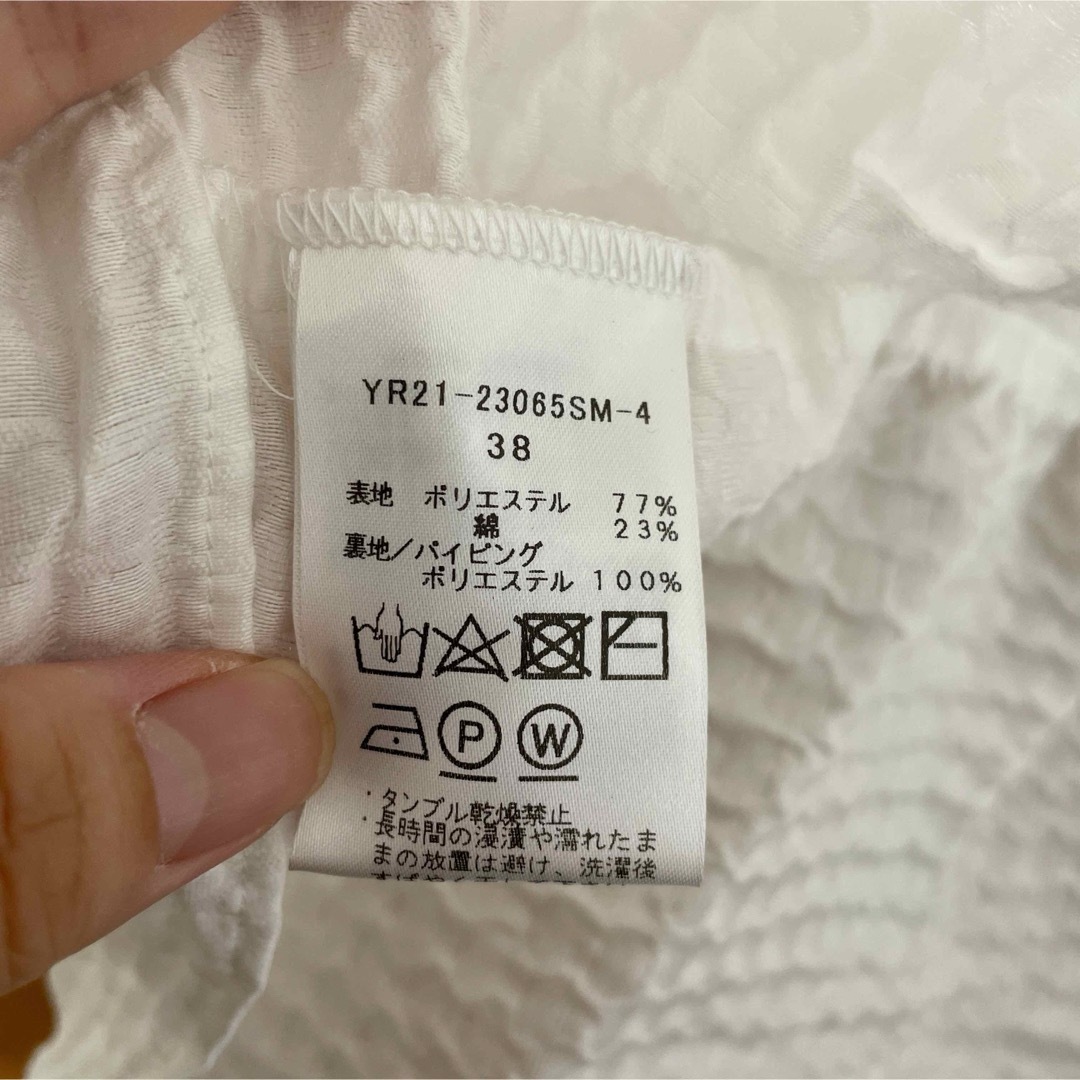 美品 ヨリ yori フクレティアードブラウス 38 トップス 美品 ヨリ yori フクレティアードブラウス 38 トップス