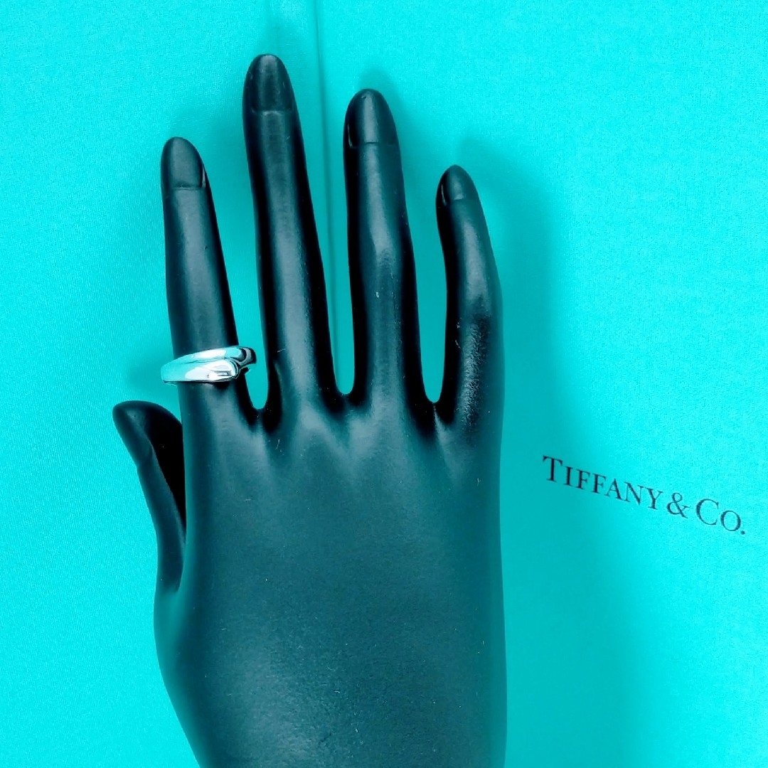 Tiffany & Co. - 【ティファニー】カーブド ハート ウェーブ Tiffany & Co. - 【ティファニー】カーブド ハート ウェーブ