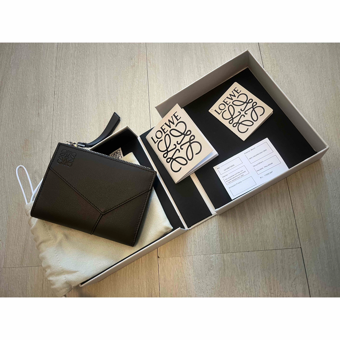 LOEWE - LOEWEパズルスリムコンパクトウォレットカーフ LOEWE - LOEWEパズルスリムコンパクトウォレットカーフ