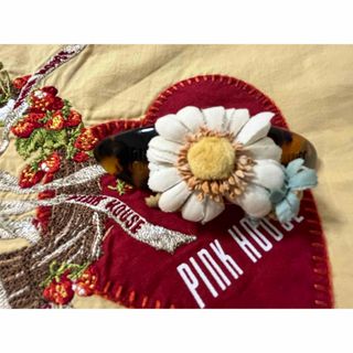 ピンクハウス 【希少】雛菊コサージュつきバレッタ べっ甲柄(プラスチック)(バレッタ/ヘアクリップ)
