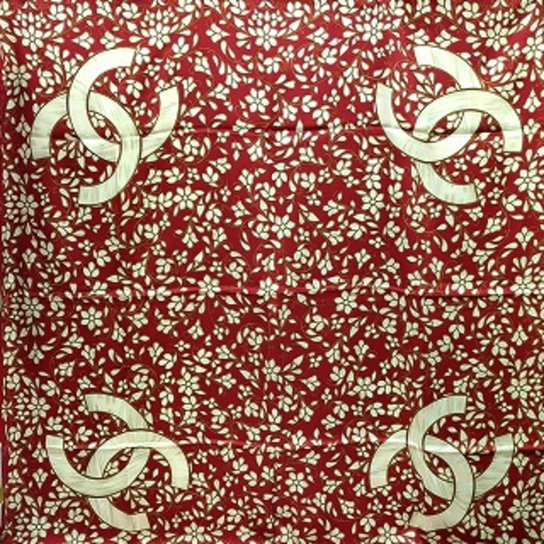 CHANEL シャネル 100% シルク スカーフ 花柄 ココマーク レッド CHANEL シャネル 100% シルク スカーフ 花柄 ココマーク レッド
