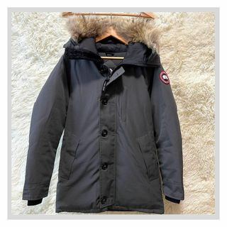 CANADA GOOSE(グレー/灰色系)のフリマアイテム一覧 CANADA GOOSE(グレー/灰色系)のフリマアイテム一覧