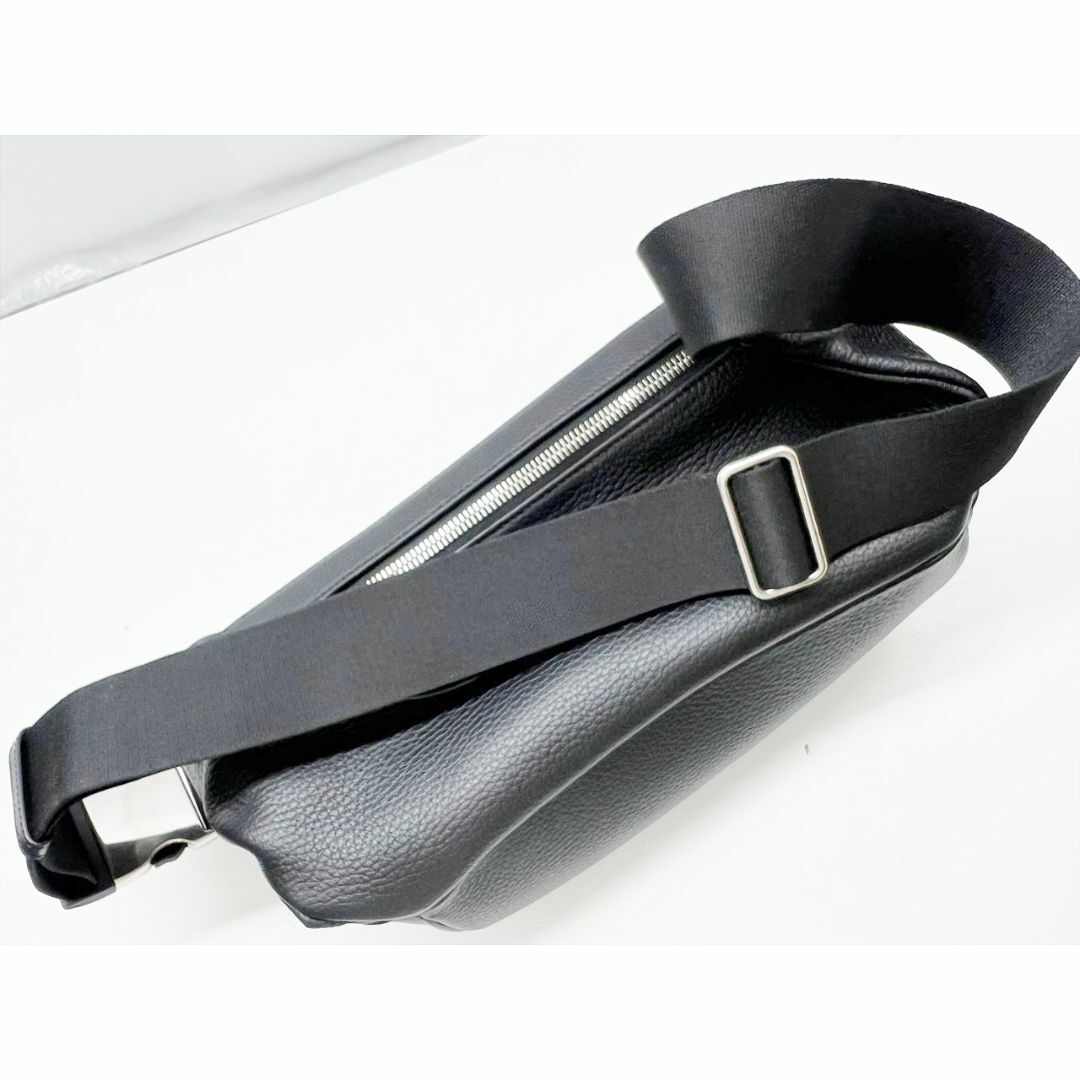 TOD'S - 近年 美品 TODS トッズ ロゴ レザー ベルトバッグ