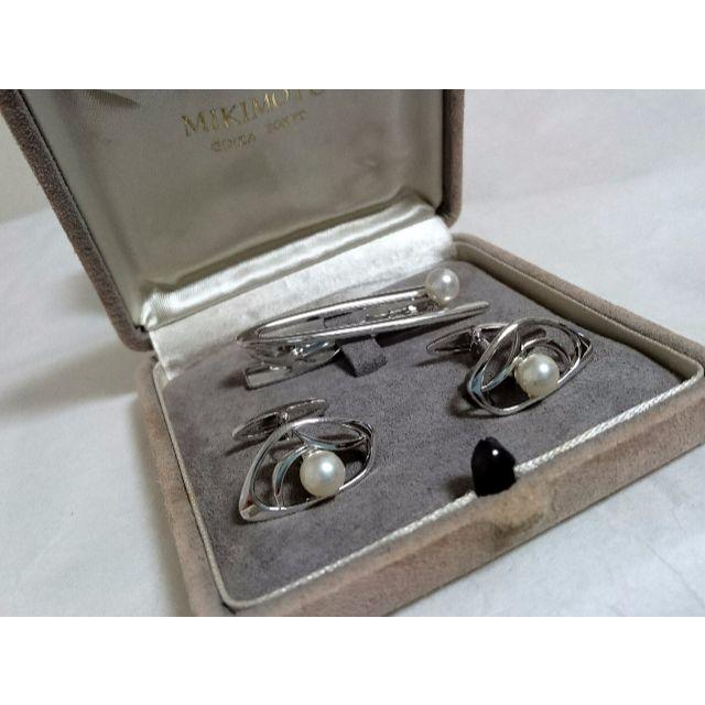 MIKIMOTO(ミキモト)の正規 MIKIMOTOミキモト 大粒パール×シルバーカフス ネクタイピン セット メンズのファッション小物(カフリンクス)の商品写真