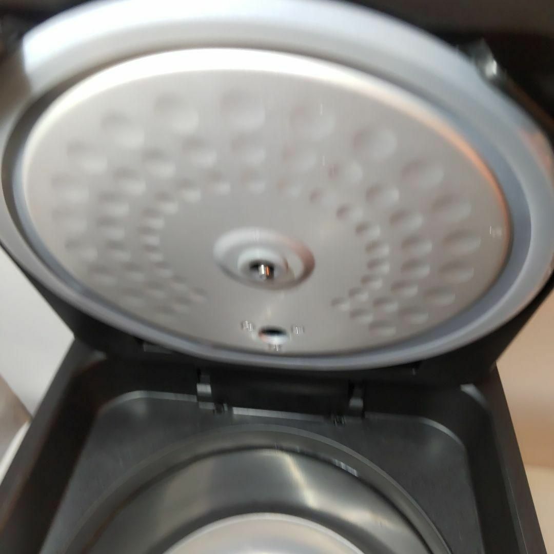 ロカボ 糖質カット炊飯器 LOCV-3D7040-B 2023年製 ロカボ 糖質カット炊飯器 LOCV-3D7040-B 2023年製