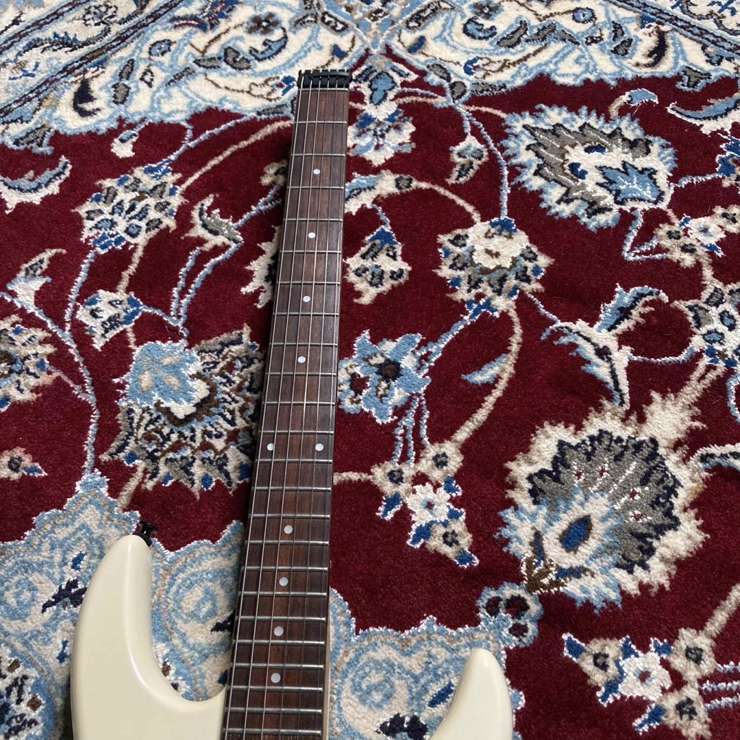 STEINBERGER - 逸品 Spirit By Steinberger GU-Deluxe ホワイト STEINBERGER - 逸品 Spirit By Steinberger GU-Deluxe ホワイト