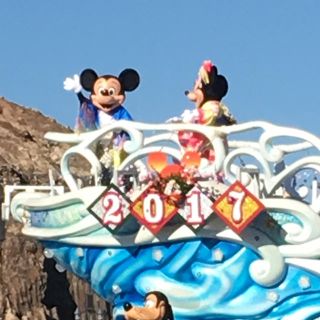 ディズニー(Disney)のでこぴんさん専用 ミッキープルバックカー(その他)