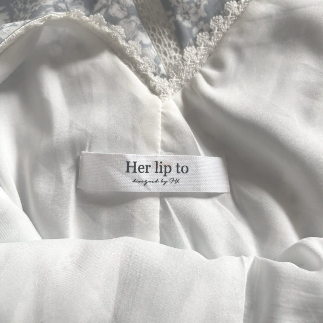 Her lip to - herlipto フローラルLace Trimmed Floral Dressの Her lip to - herlipto フローラルLace Trimmed Floral Dressの