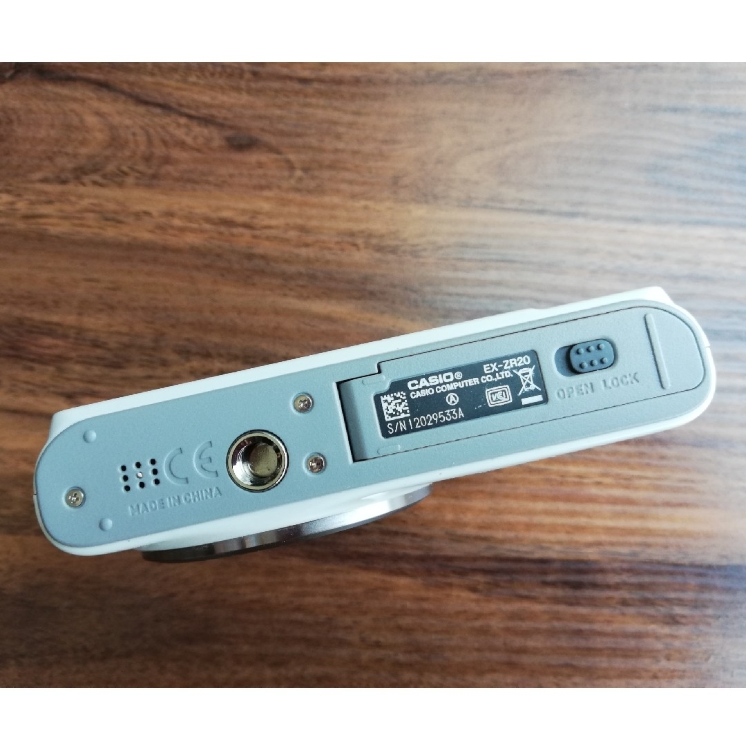 CASIO デジタルカメラ EX-ZR 20 CASIO デジタルカメラ EX-ZR 20