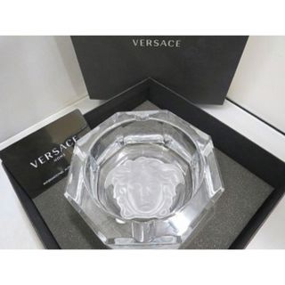 VERSACE - 美品 VERSACE ヴェルサーチェ メドゥーサクリスタル VERSACE - 美品 VERSACE ヴェルサーチェ メドゥーサクリスタル