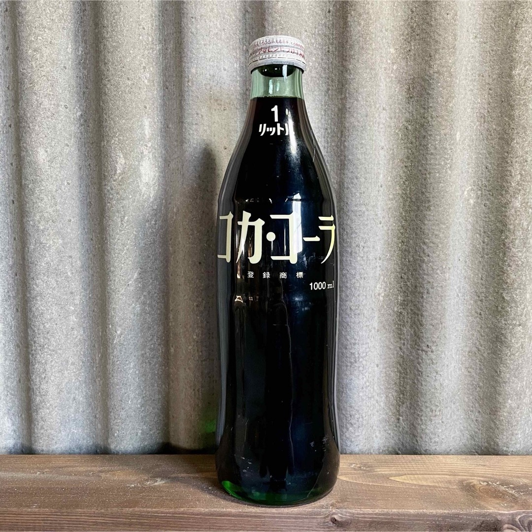 コカ・コーラ - コカ・コーラ 1L 瓶 未開封 インテリア コカ・コーラ - コカ・コーラ 1L 瓶 未開封 インテリア