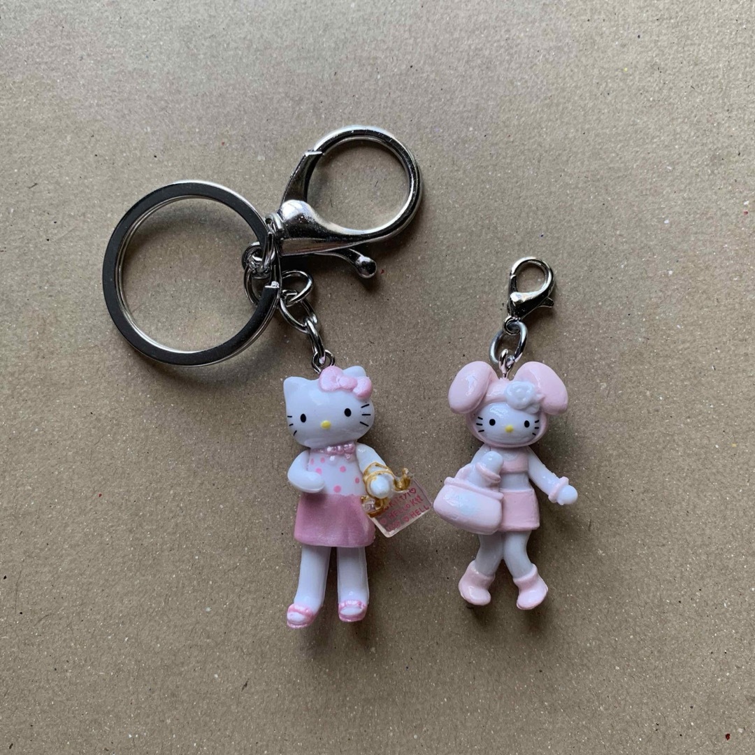 Lochie - 難あり 新品 足長 うさ耳 キティちゃん キーホルダー Lochie - 難あり 新品 足長 うさ耳 キティちゃん キーホルダー