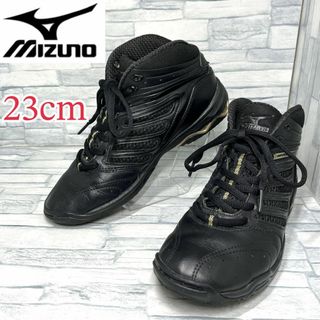 ミズノ(MIZUNO)の✨美品✨MIZUNO エクササイズ ウェーブダイバース ブラック 23cm(スニーカー)