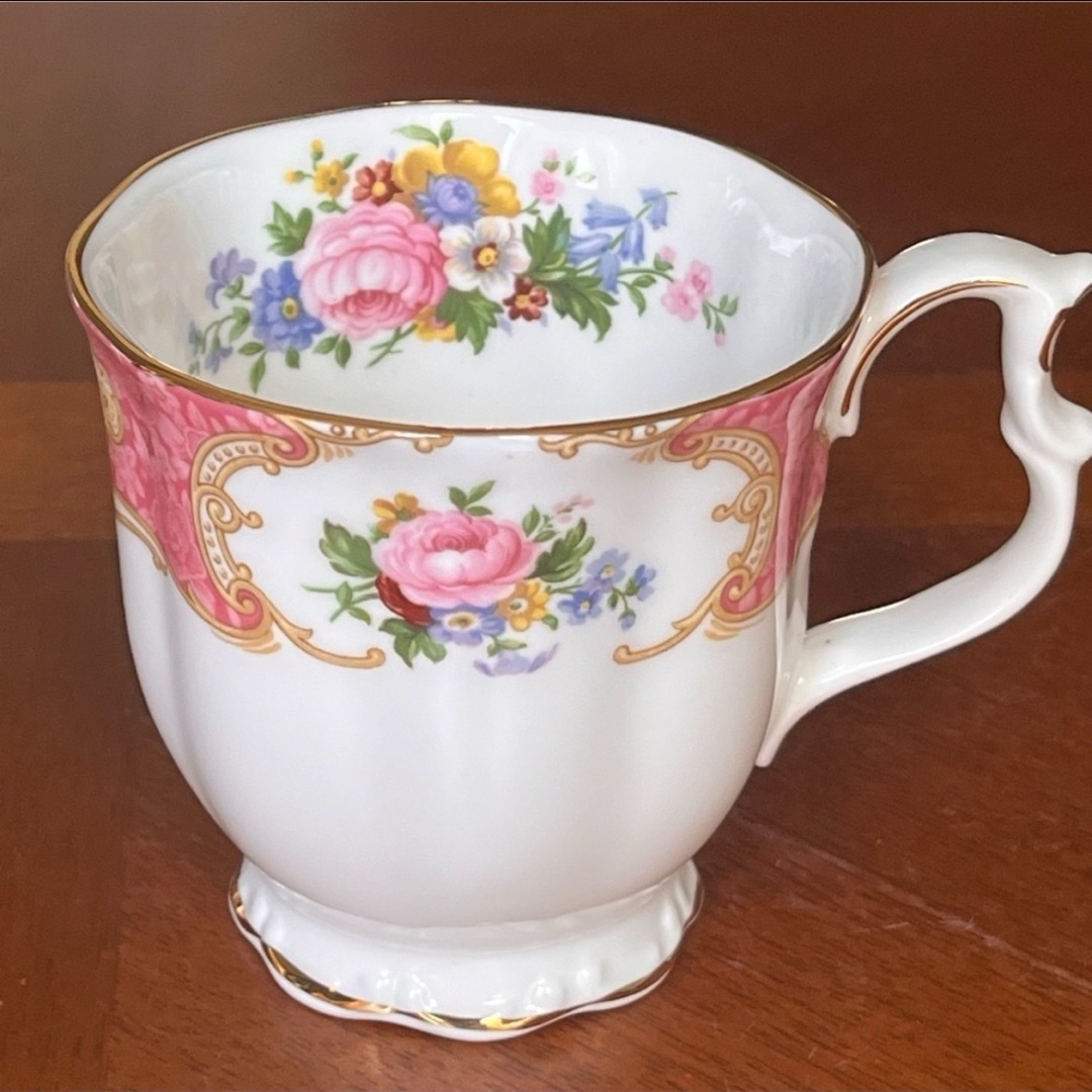 ROYAL ALBERT ロイヤルアルバート レディー カーライル カップ ROYAL ALBERT ロイヤルアルバート レディー カーライル カップ