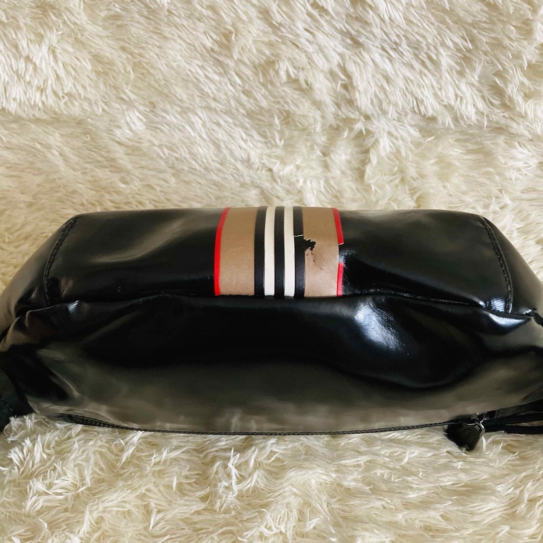BURBERRY - 【人気】バーバリー ノバチェック ボディバック BURBERRY - 【人気】バーバリー ノバチェック ボディバック
