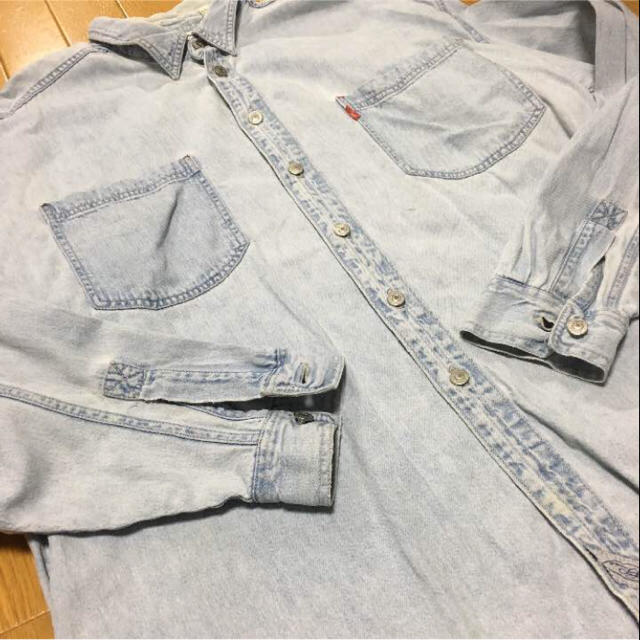 Levi's(リーバイス)のリーバイス★ブルー デニムシャツ メンズ XL メンズのトップス(シャツ)の商品写真