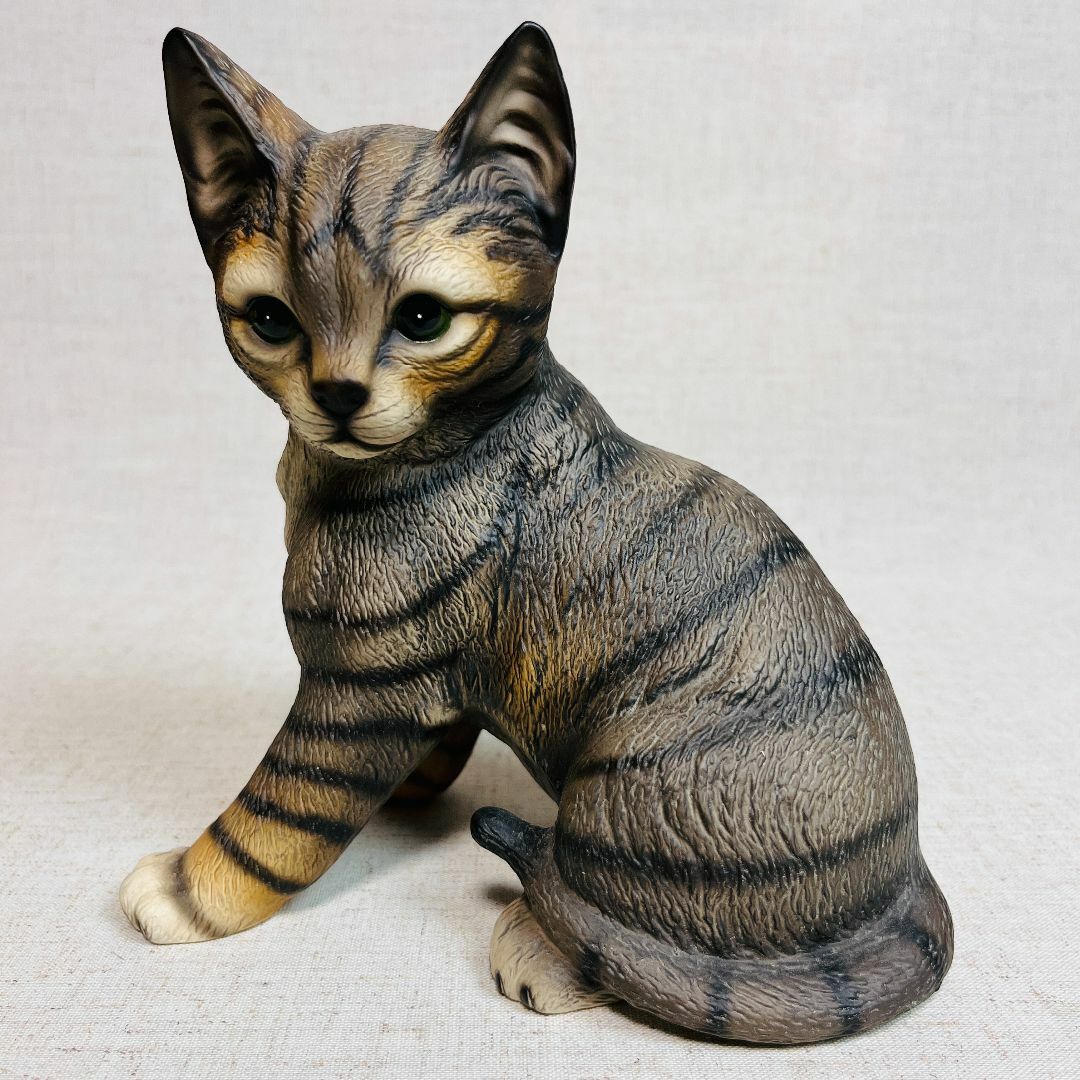 HK Demain ドマン フィギュリン 陶器製 置物 キジトラ 猫 2体 HK Demain ドマン フィギュリン 陶器製 置物 キジトラ 猫 2体