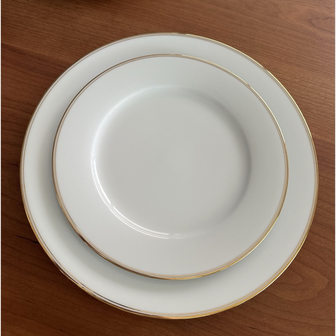 Noritake - ノリタケ☆白☆丸皿2サイズ4セット☆の通販 by Noritake - ノリタケ☆白☆丸皿2サイズ4セット☆の通販 by