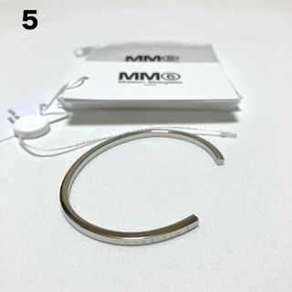 MM6(ブレスレット)のフリマアイテム一覧 MM6(ブレスレット)のフリマアイテム一覧