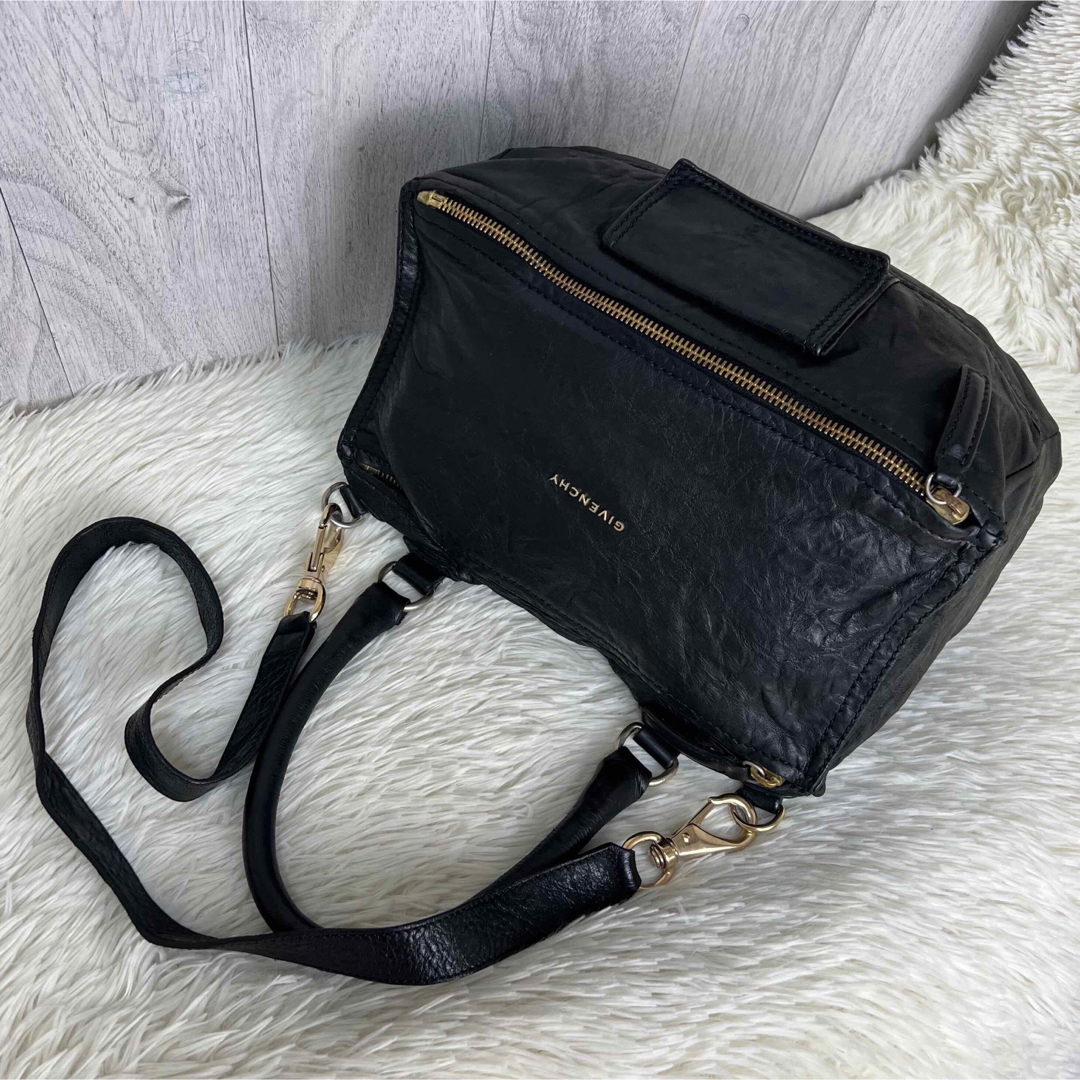 GIVENCHY - 人気♡シープレザー♡ジバンシー パンドラ 2way GIVENCHY - 人気♡シープレザー♡ジバンシー パンドラ 2way