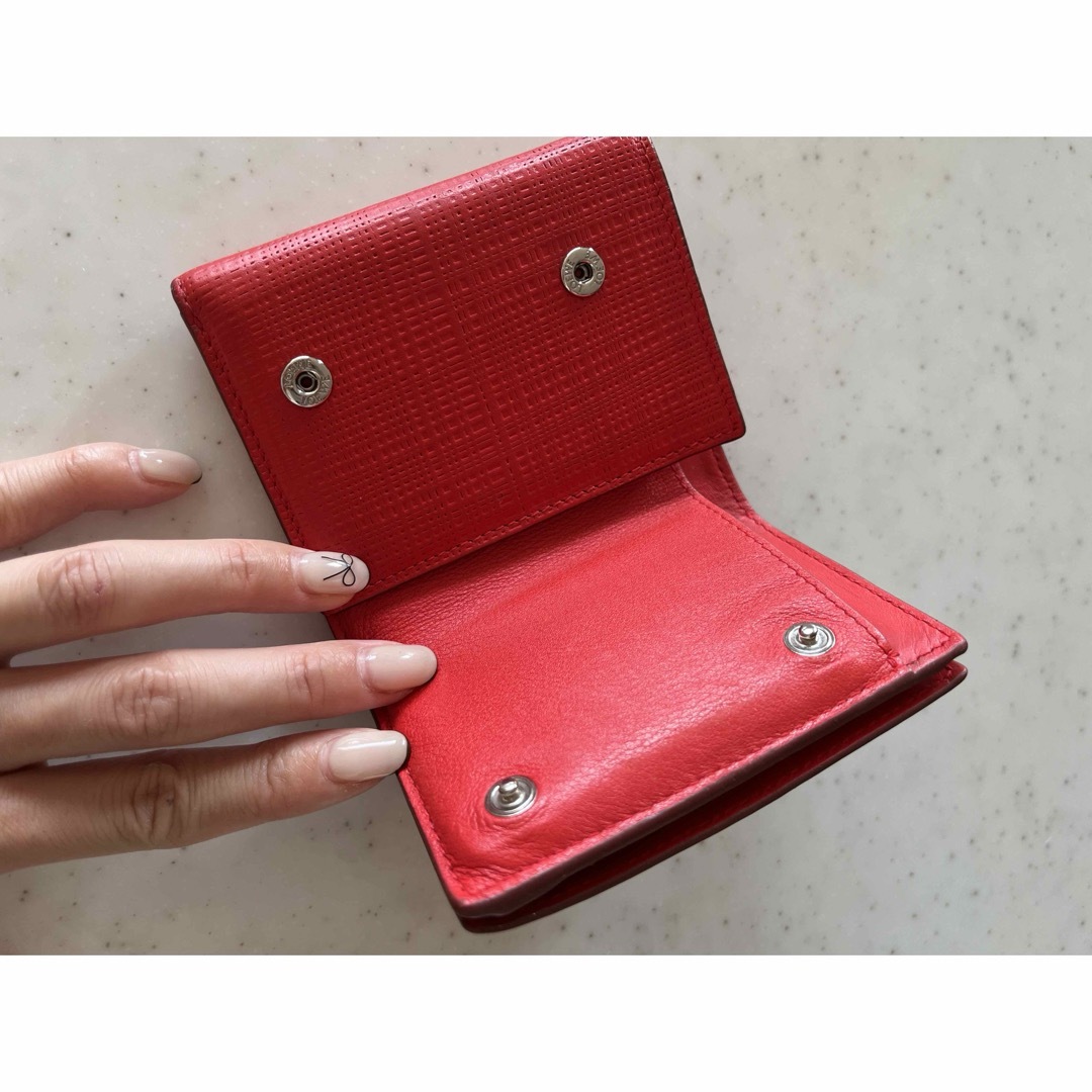 LOEWE ロエベ 三つ折り ミニ 財布 赤 財布 LOEWE ロエベ 三つ折り ミニ 財布 赤 財布