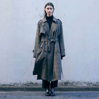 stein - OVERSIZED OVERLAPED TRENCH COAT steinの通販 by PO stein - OVERSIZED OVERLAPED TRENCH COAT steinの通販 by PO