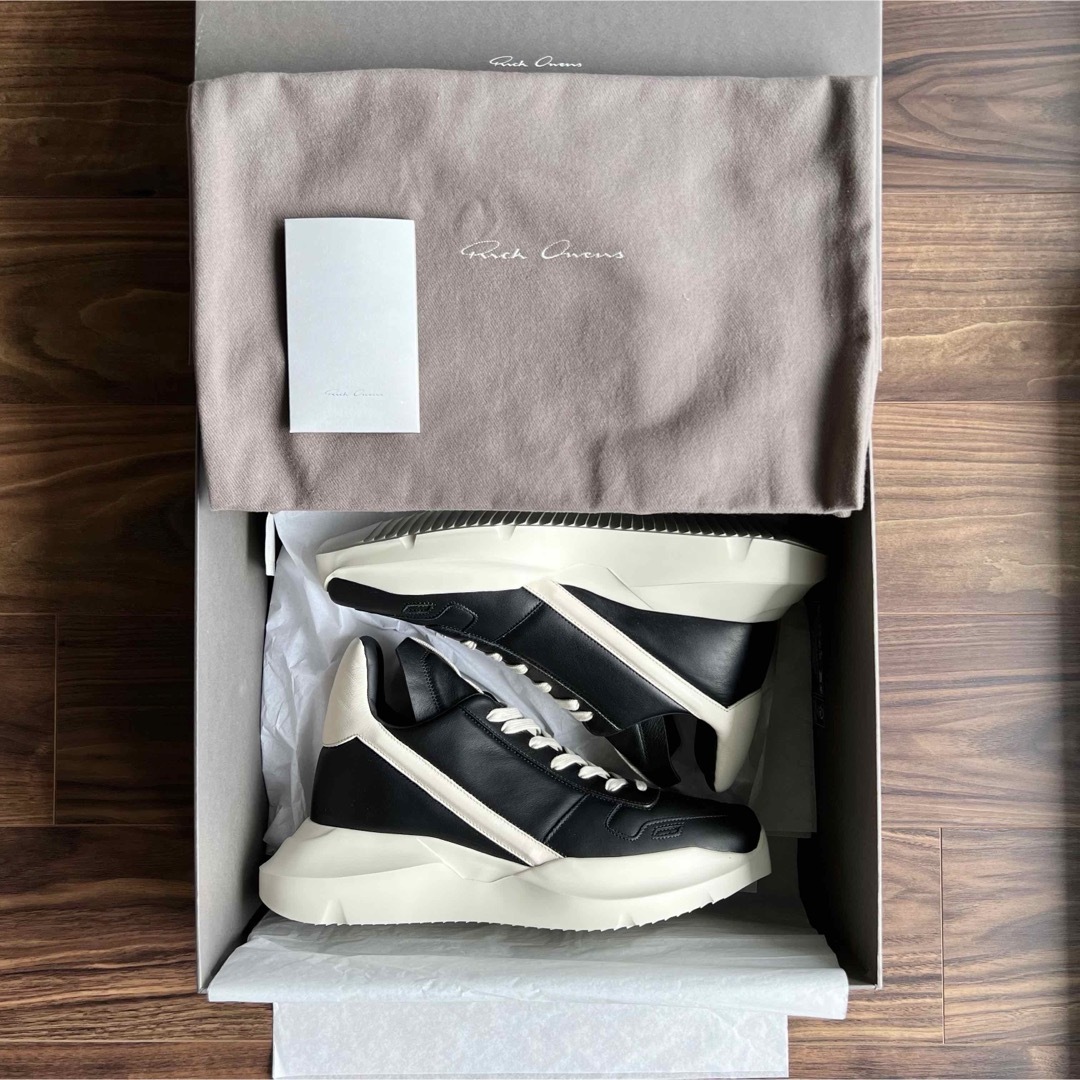 Rick Owens - 新品 RICK OWENS GETH RUNNER ブラック スニーカー Rick Owens - 新品 RICK OWENS GETH RUNNER ブラック スニーカー