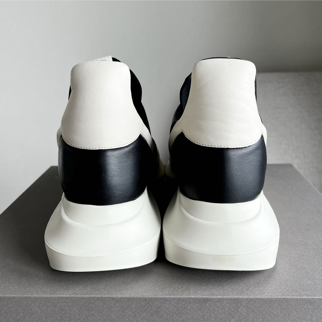 Rick Owens - 新品 RICK OWENS GETH RUNNER ブラック スニーカー Rick Owens - 新品 RICK OWENS GETH RUNNER ブラック スニーカー