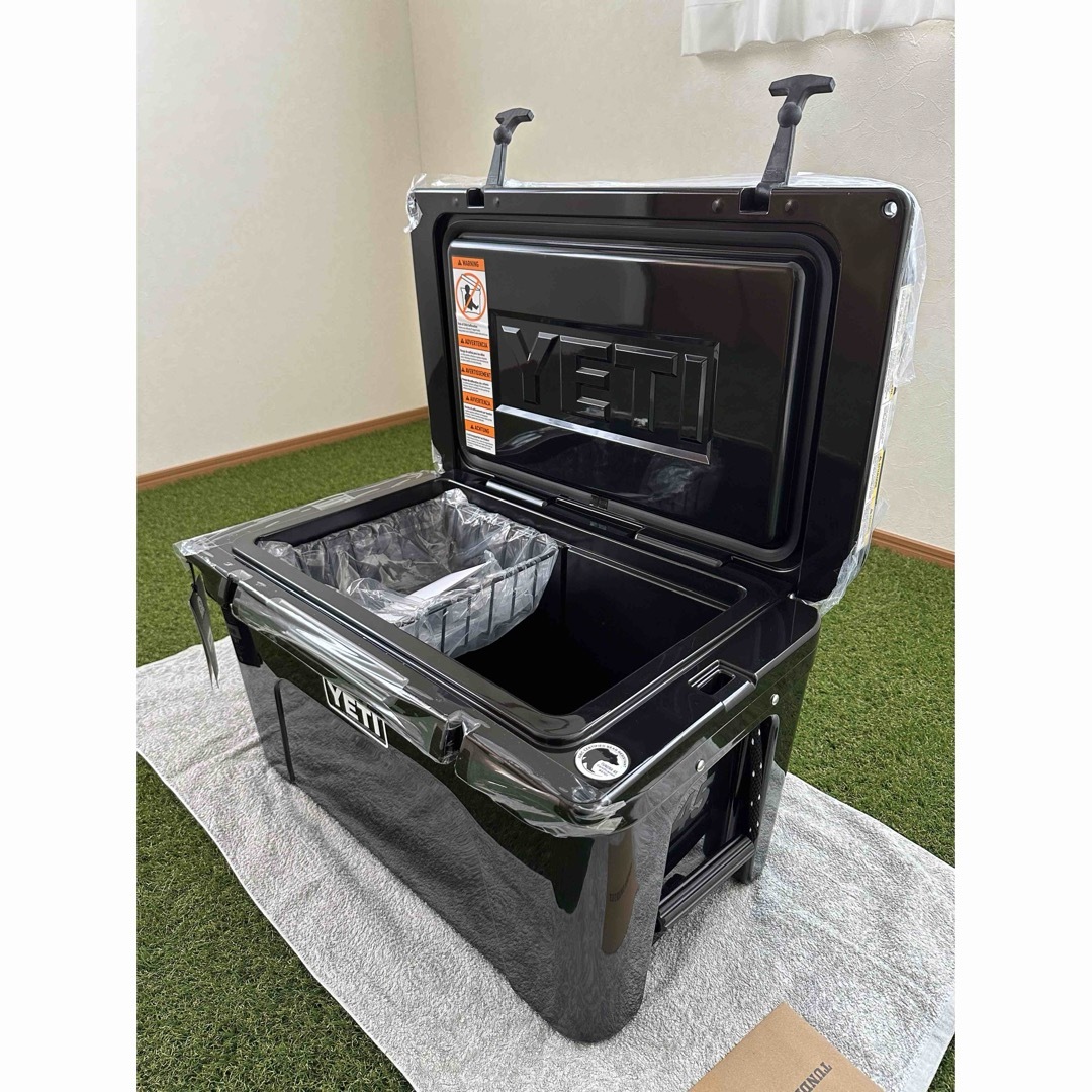 YETI - イエティ タンドラ45 限定ブラック クーラーボックスの YETI - イエティ タンドラ45 限定ブラック クーラーボックスの