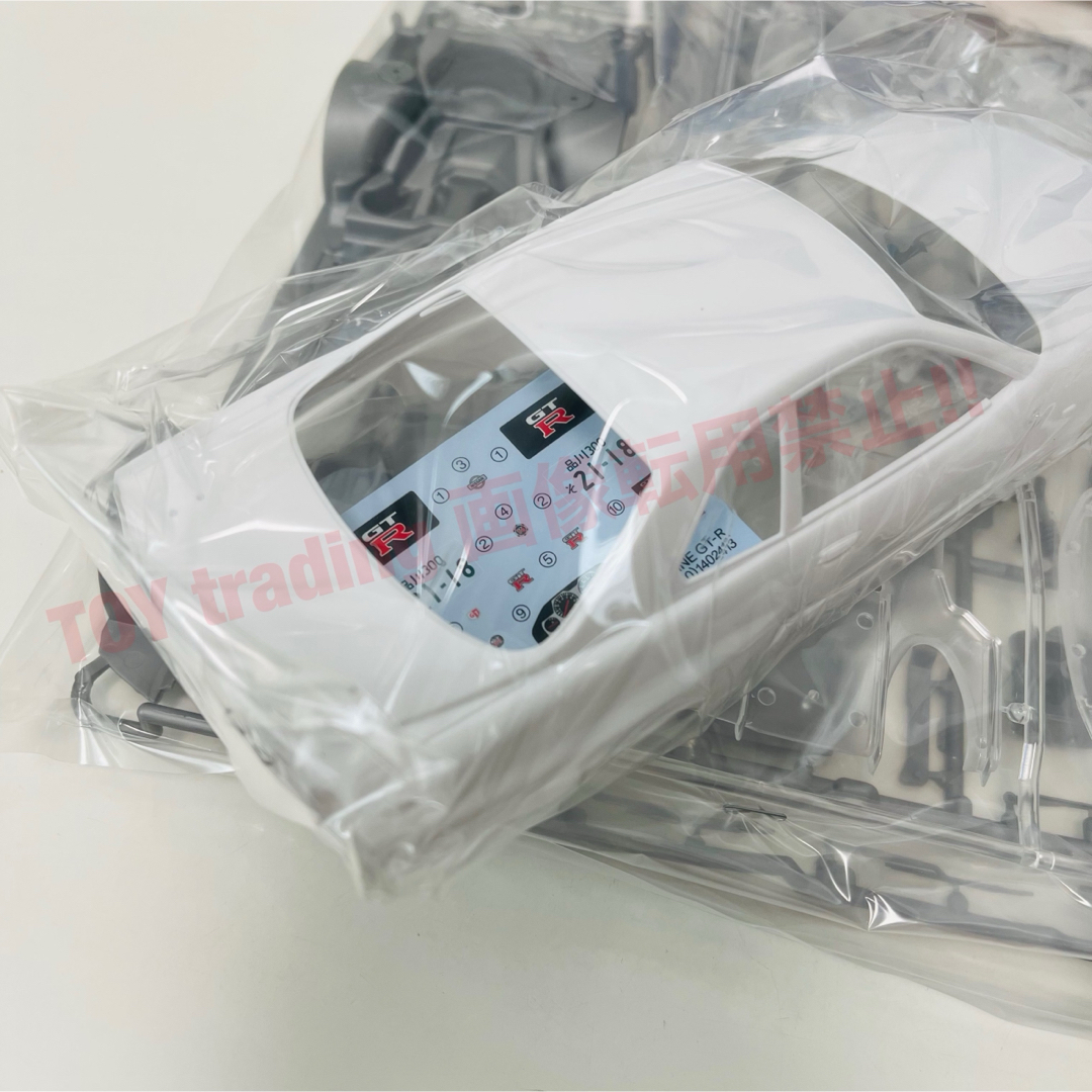 タミヤ模型 スカイライン GTR R34 VSpec 1/24 プラモデルの通販 タミヤ模型 スカイライン GTR R34 VSpec 1/24 プラモデルの通販
