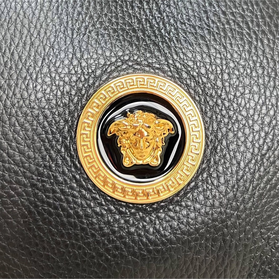 VERSACE - 美品♡A4可♡カーフレザー♡VERSACE ヴェルサーチ VERSACE - 美品♡A4可♡カーフレザー♡VERSACE ヴェルサーチ