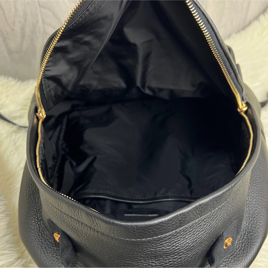VERSACE - 美品♡A4可♡カーフレザー♡VERSACE ヴェルサーチ VERSACE - 美品♡A4可♡カーフレザー♡VERSACE ヴェルサーチ