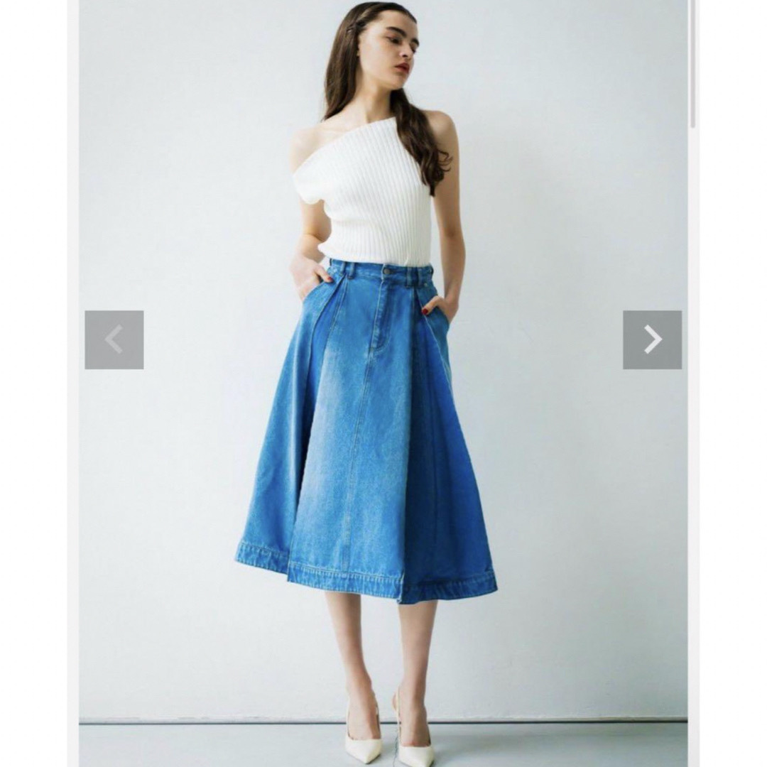 Sheller box pleated denim skirt. スカート Sheller box pleated denim skirt. スカート