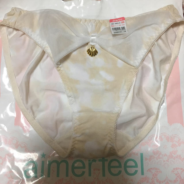 aimer feel(エメフィール)の☆aimerfeel 新品①☆ レディースの下着/アンダーウェア(ショーツ)の商品写真