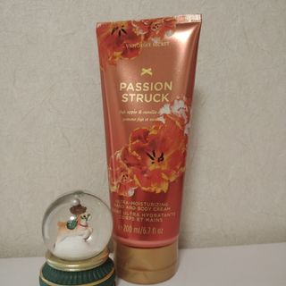 Victoria's Secret - ヴィクトリアシークレット エンドレスラブ Victoria's Secret - ヴィクトリアシークレット エンドレスラブ