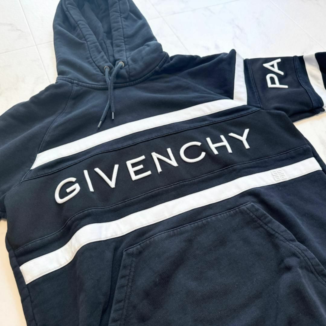 GIVENCHY コントラスト ロゴ刺繍 スウェットプルオーバーパーカー XS GIVENCHY コントラスト ロゴ刺繍 スウェットプルオーバーパーカー XS