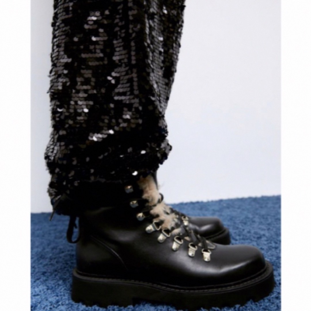 新品 ZARA レアルレザーブーツ 37 新品 ZARA レアルレザーブーツ 37