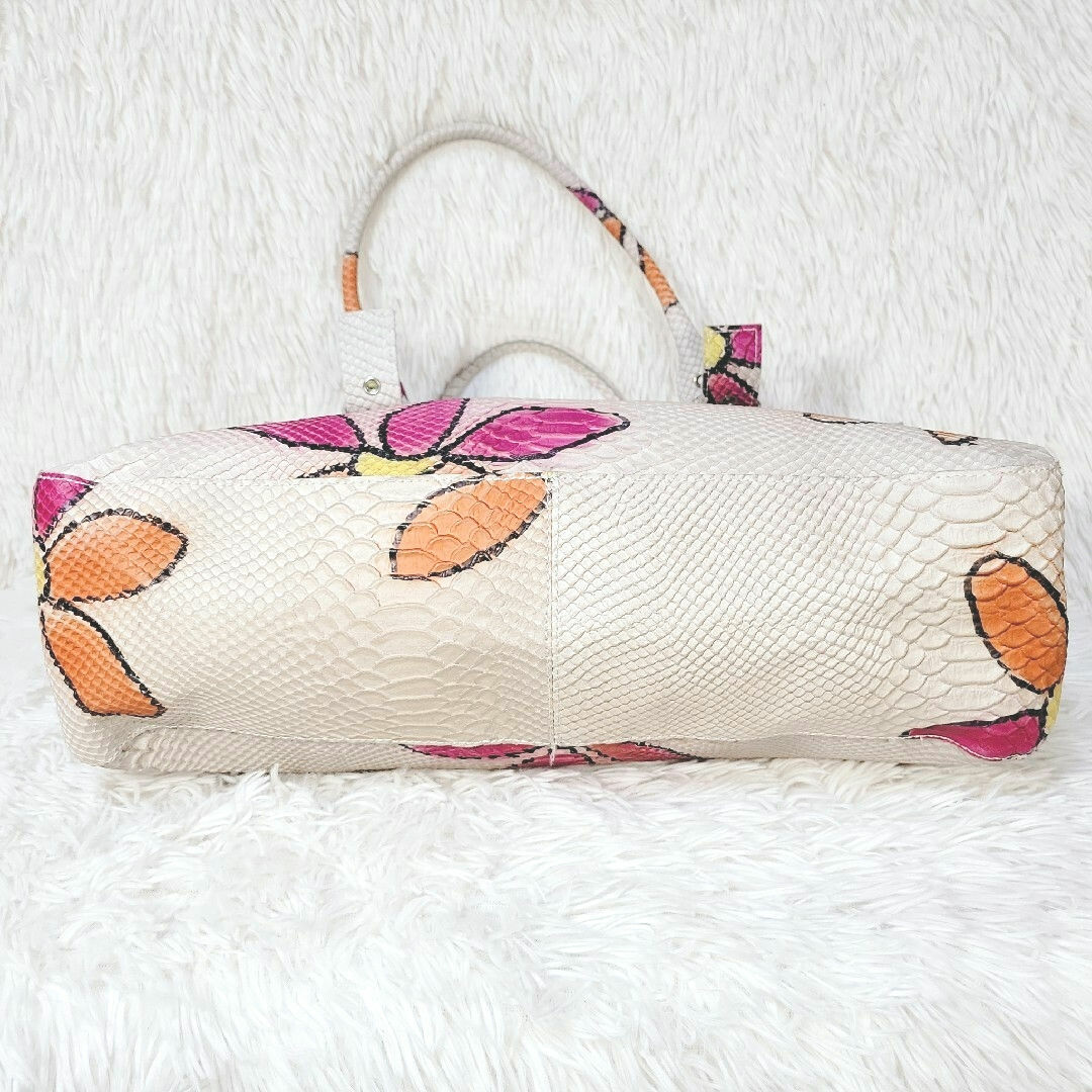 希少✴Mania パイソン型押/革 花柄 2way トートバッグ/ハンドバッグ 希少✴Mania パイソン型押/革 花柄 2way トートバッグ/ハンドバッグ