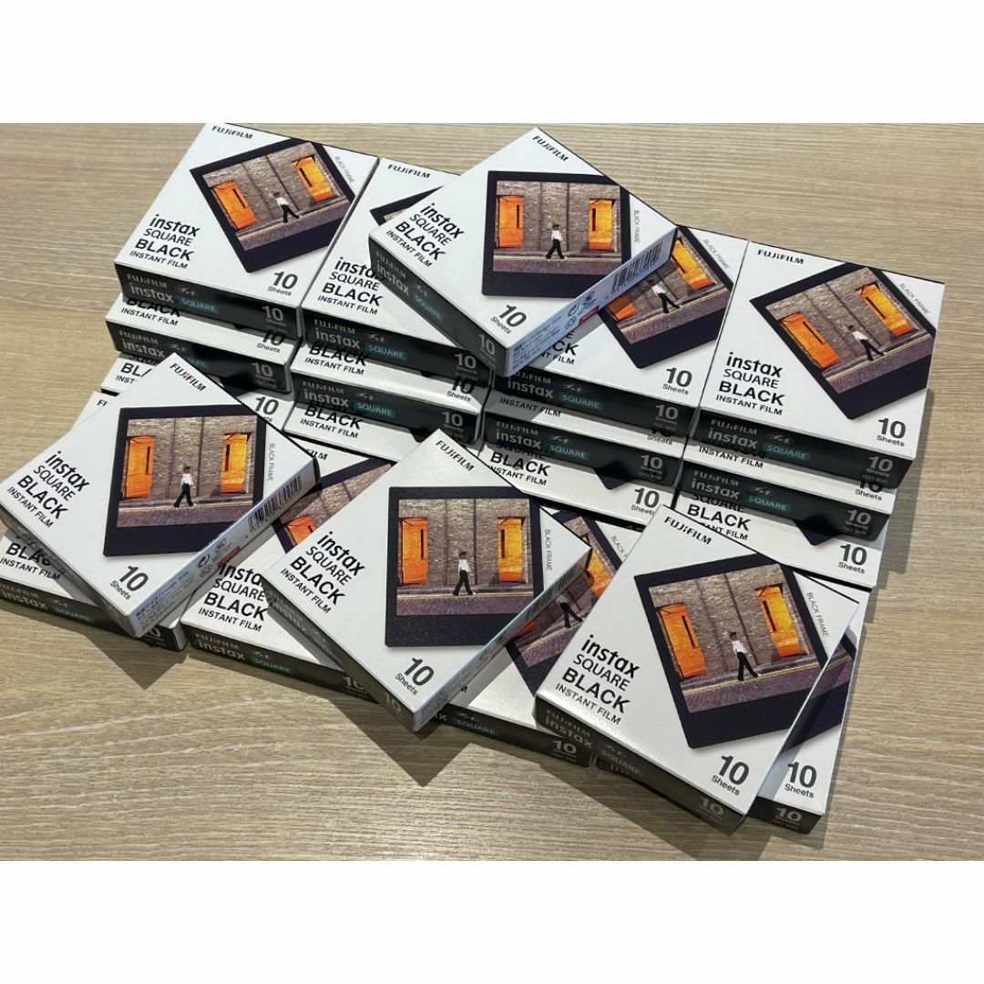 FUJI instax SQUARE BLACK 10枚x20個 200枚分 FUJI instax SQUARE BLACK 10枚x20個 200枚分