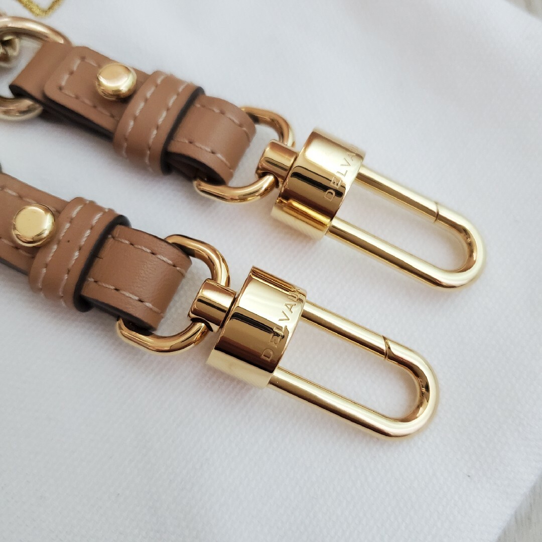 DELVAUX - 美品【デルヴォー】ショート チェーンストラップ DELVAUX - 美品【デルヴォー】ショート チェーンストラップ