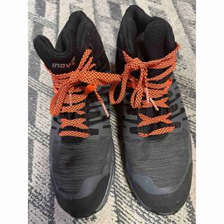 イノヴェイト(INOV-8)のinov8 roclite 320 GTX トレッキングシューズ(スニーカー)