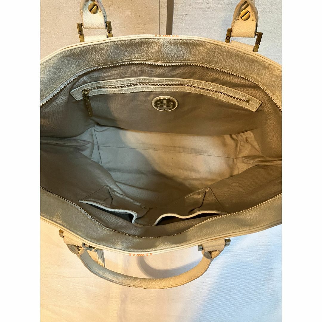 Tory Burch(トリーバーチ)のトリーバーチ　トートバッグ 白×オレンジ レディースのバッグ(トートバッグ)の商品写真