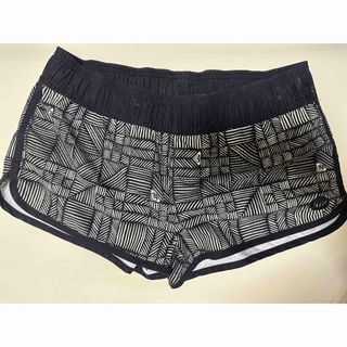 Roxy - ROXY ロキシー 水着 ショートパンツ　M