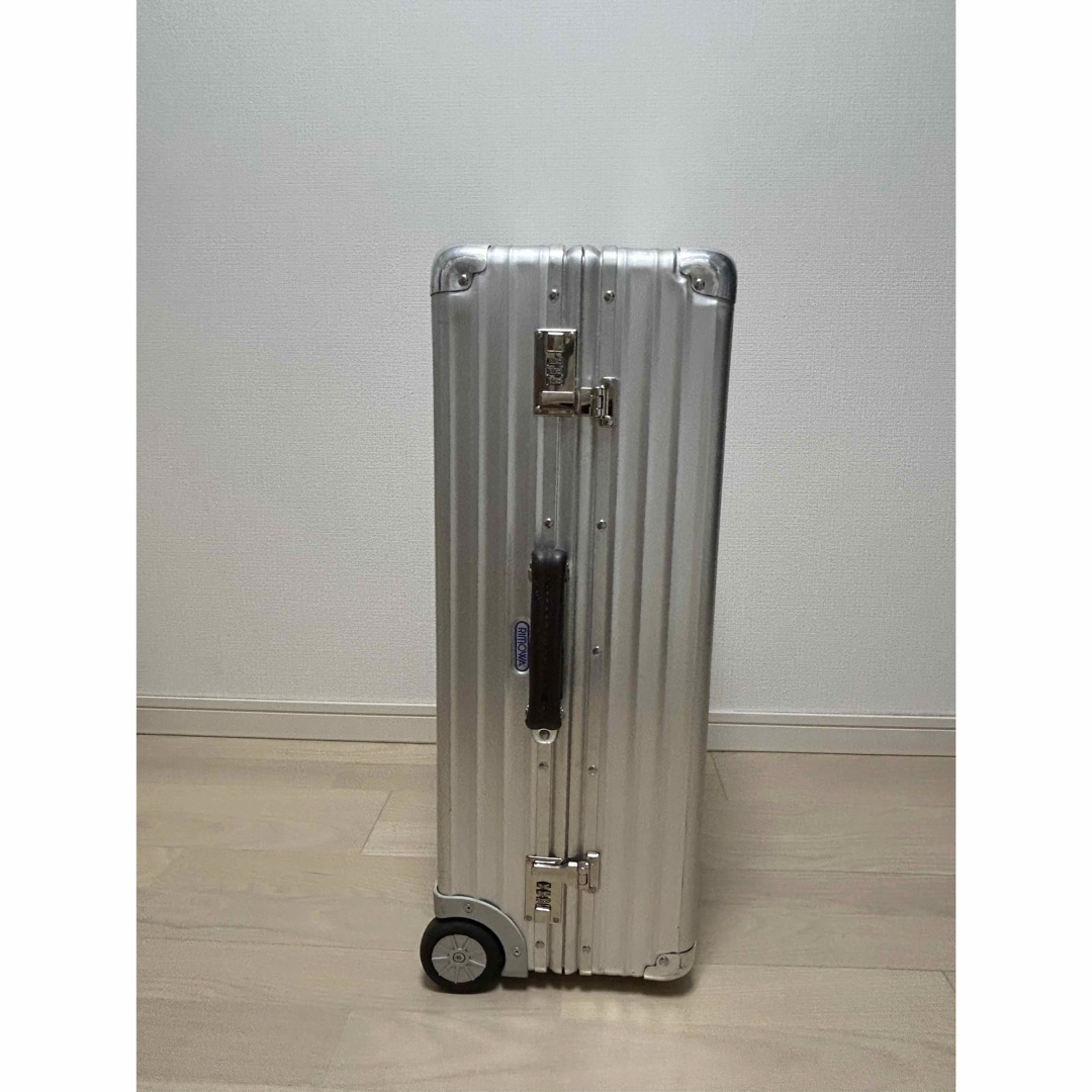 リモワRIMOWA 売っ クラシックフライトtrolley 82L 2輪廃盤モデル リモワRIMOWA 売っ クラシックフライトtrolley 82L 2輪廃盤モデル