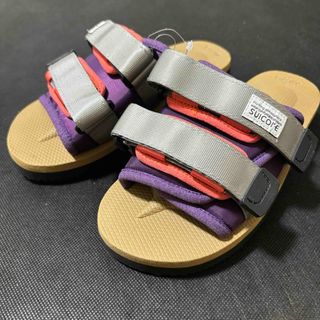 suicoke(ベージュ系)のフリマアイテム一覧 suicoke(ベージュ系)のフリマアイテム一覧