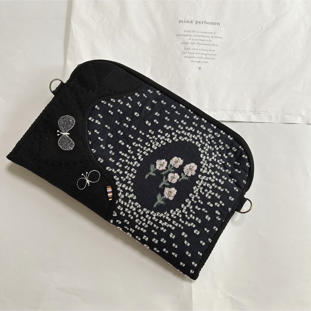 ミナペルホネン 通帳特大バッグ 専用 ミナペルホネン 通帳特大バッグ 専用
