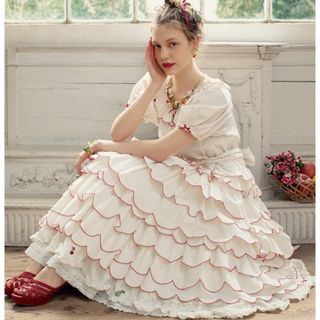 PINK HOUSE - ☆新品☆フルーツ刺繍フリルワンピアイボリー PINK HOUSE - ☆新品☆フルーツ刺繍フリルワンピアイボリー