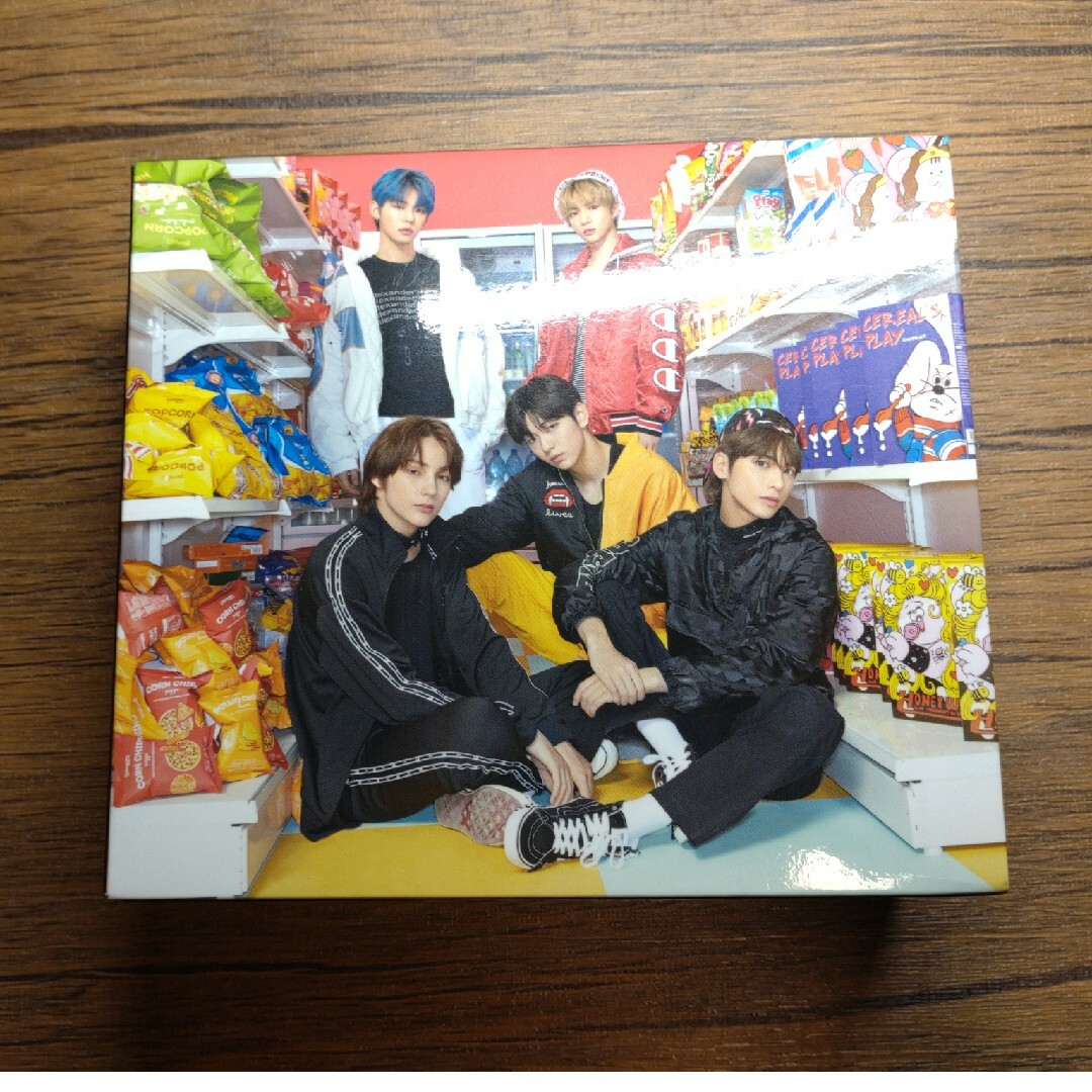 TOMORROW X TOGETHER - txt magic hour ユニバ 5形態 CD TOMORROW X TOGETHER - txt magic hour ユニバ 5形態 CD
