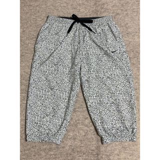 NIKE(クロップドパンツ)のフリマアイテム一覧 NIKE(クロップドパンツ)のフリマアイテム一覧