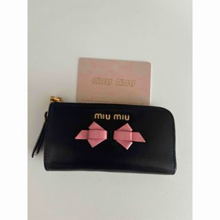 MIU MIU(キーケース)のフリマアイテム一覧 MIU MIU(キーケース)のフリマアイテム一覧